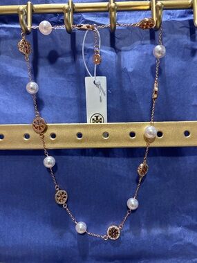 Tory Burch Rose gold and Pearl Pave Necklace